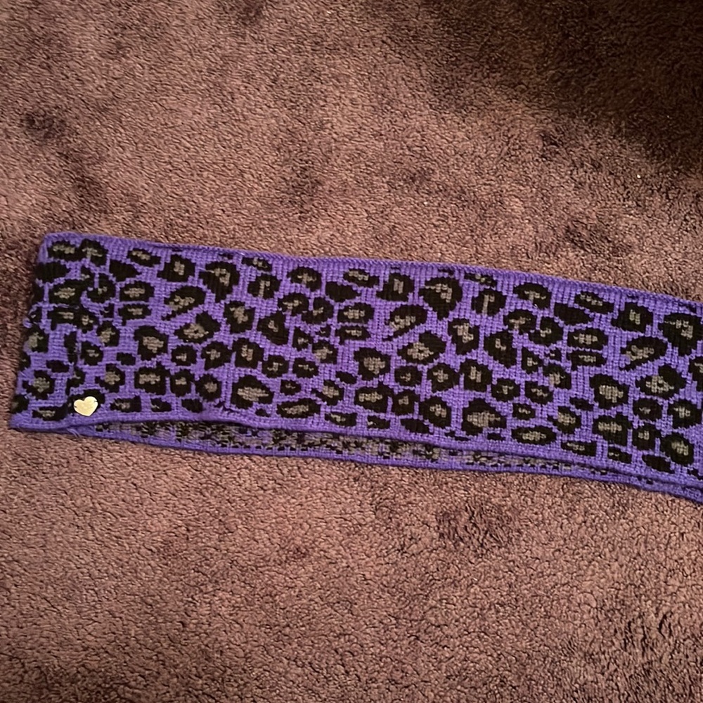 Betsey Johnson Circle Scarf